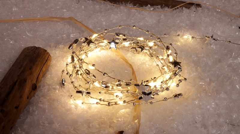 Božična LED veriga+zvezda, na baterije Timer 6+18h, 30LED, 3000K, 3xAA