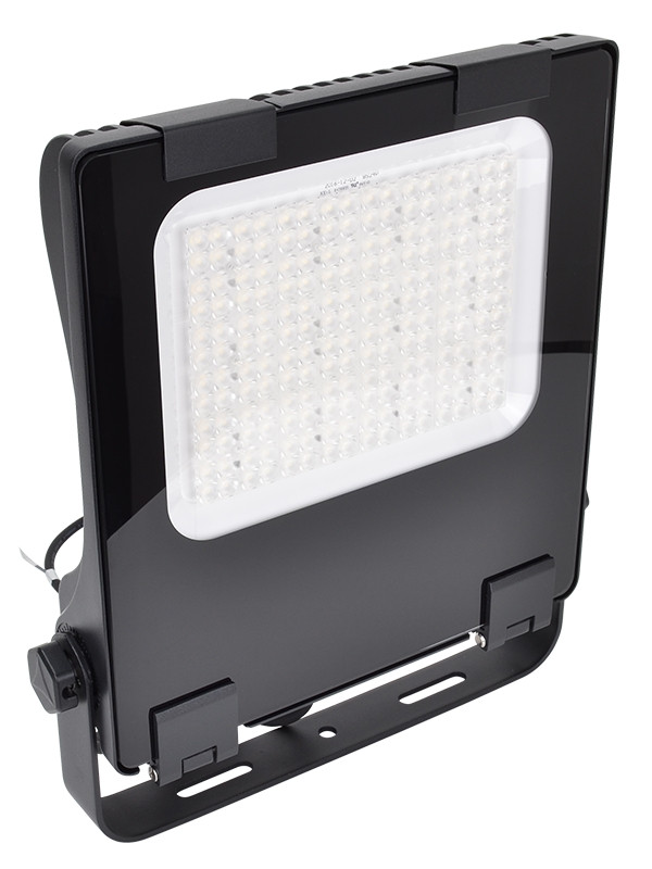 LED reflektor, simetrični 100-240 VAC, 50/60 Hz, 150 W, 20.250 lm, 4000 K, IP66, 30°