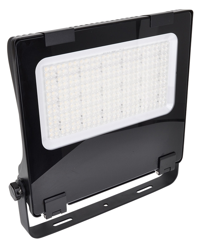 LED reflektor, simetrični 100-240 VAC, 50/60 Hz, 240 W, 32.400 lm, 4000 K, IP66, 30°