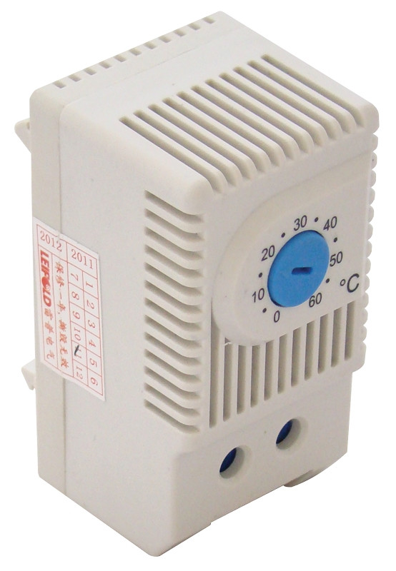 Termostat (regulator temperature) za ventilatorje 1×NO, 10A, 250V AC