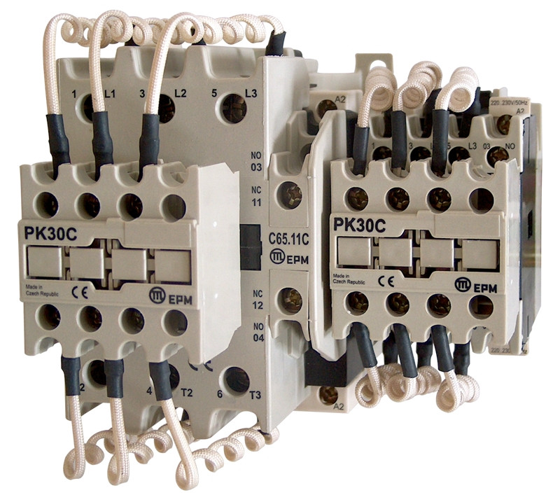Magnetno stikalo 690V, 17A, 12,5kVAr, 400V AC, 3×NO+1×NO