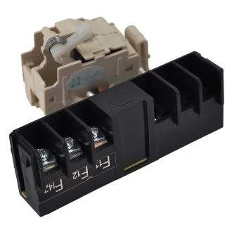 Pomožni kontakt dimenzija AKM3-4 2NO, 2NC, AKM34AX2
