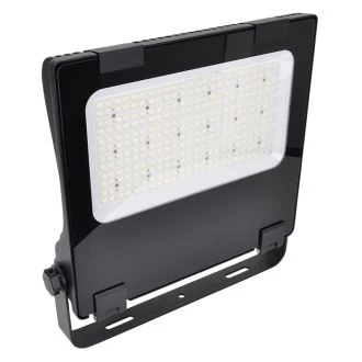 LED reflektor, asimetrični 100-240 VAC, 50/60 Hz, 240 W, 32.400 lm, 4000 K, IP66, RHISA240W