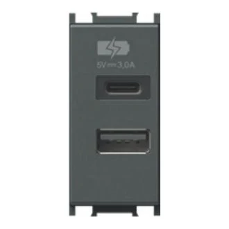 Polnilnik USB 5V 3,0A 1M AT, EM68AT-U